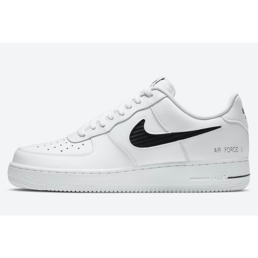 Nike Air Force 1 LowCut Out Swoosh - MENS 8.5